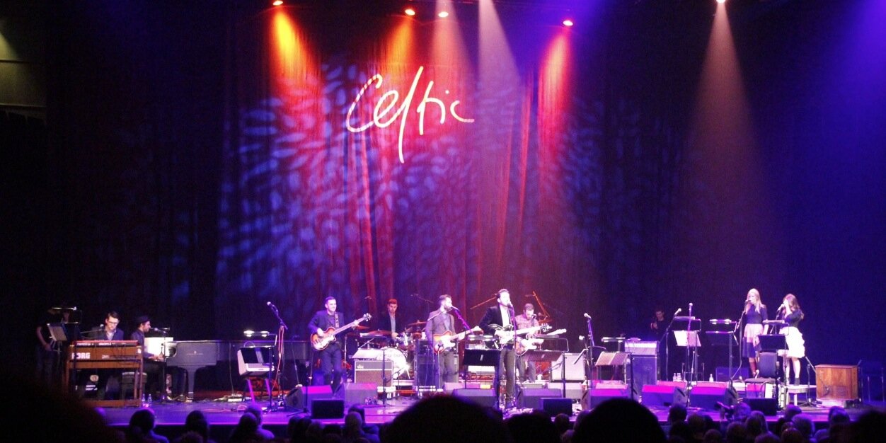 Roaming Roots Revue banner