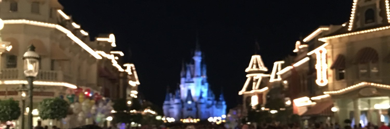 cassieborrello's profile banner image