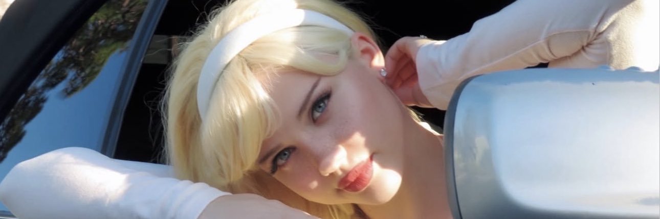 𝒜𝓁𝒾𝒹𝒶 𝒮𝒾𝓂𝑜𝓃𝑒 🐯🌸🐾 banner