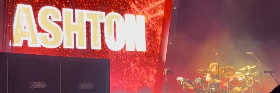 noelia_foreva's profile banner image