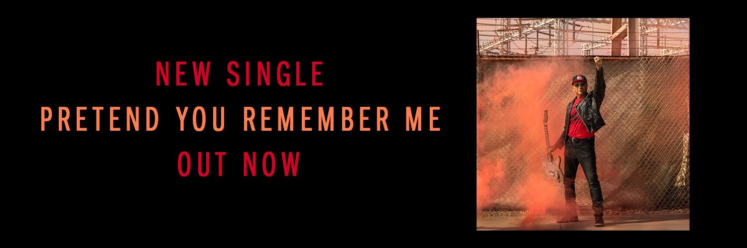 Tom Morello's banner