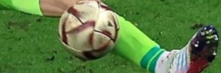 flaviaapazz's profile banner image