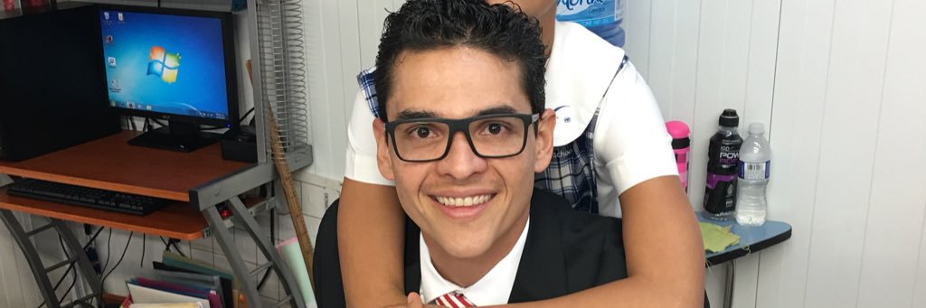 robertopaz5's profile banner image
