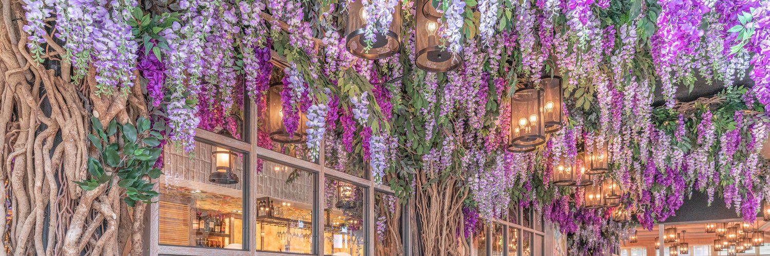 Victor's Restaurants banner