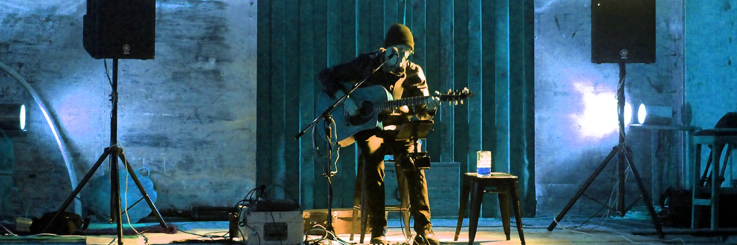 Kim Wainwright banner