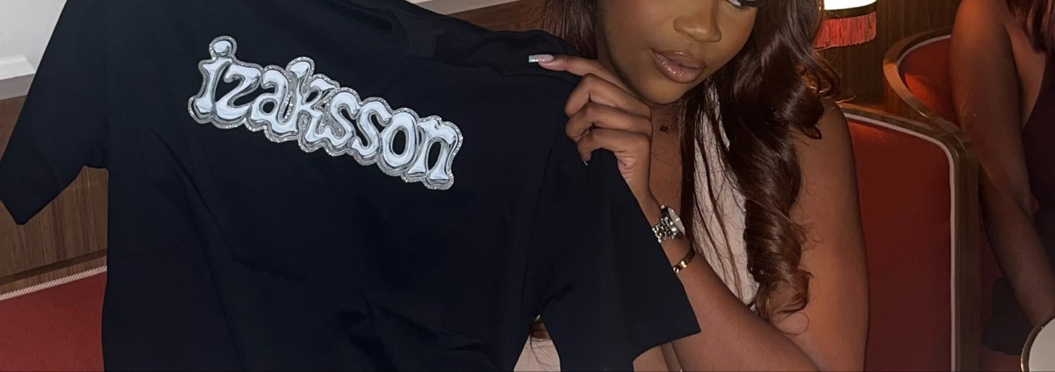 Deborah_Mbu's profile banner image