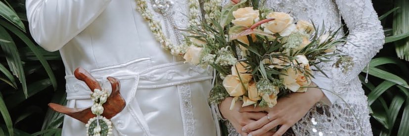 reslys's profile banner image