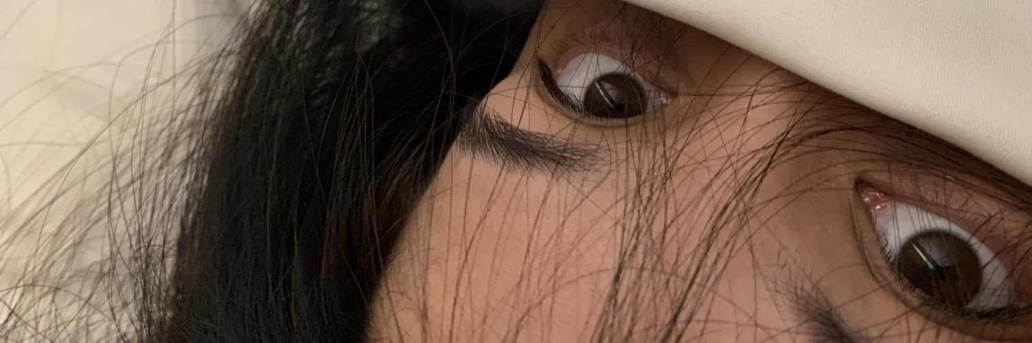 iamroyela's profile banner image