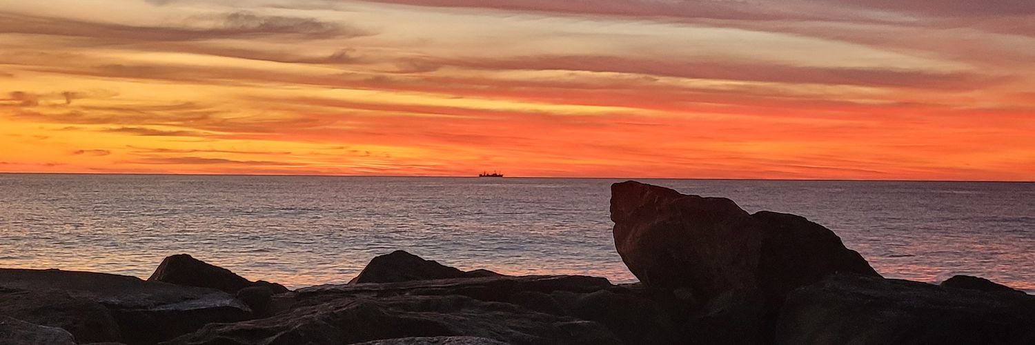 ian_bzn's profile banner image