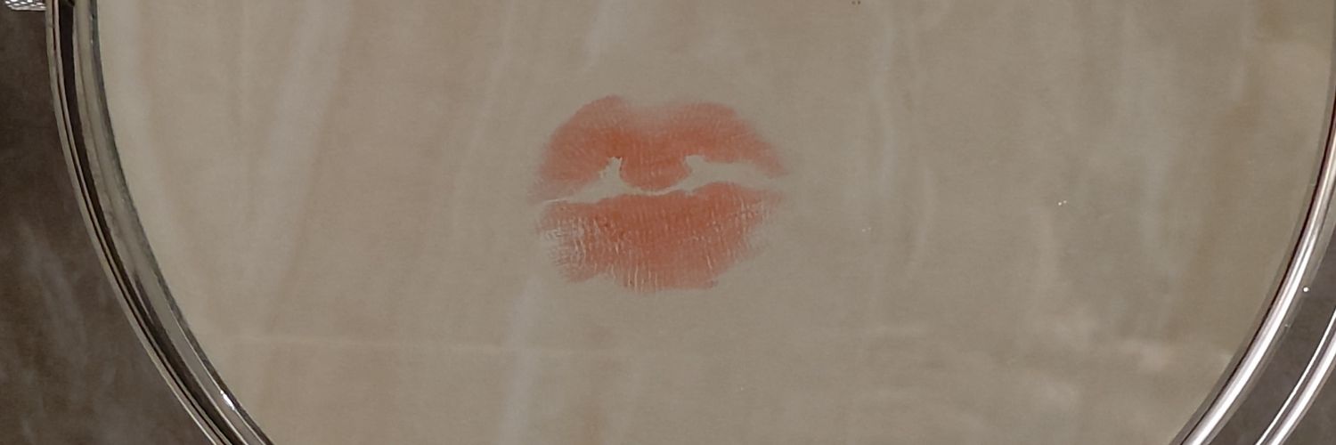 quinnsley's profile banner image