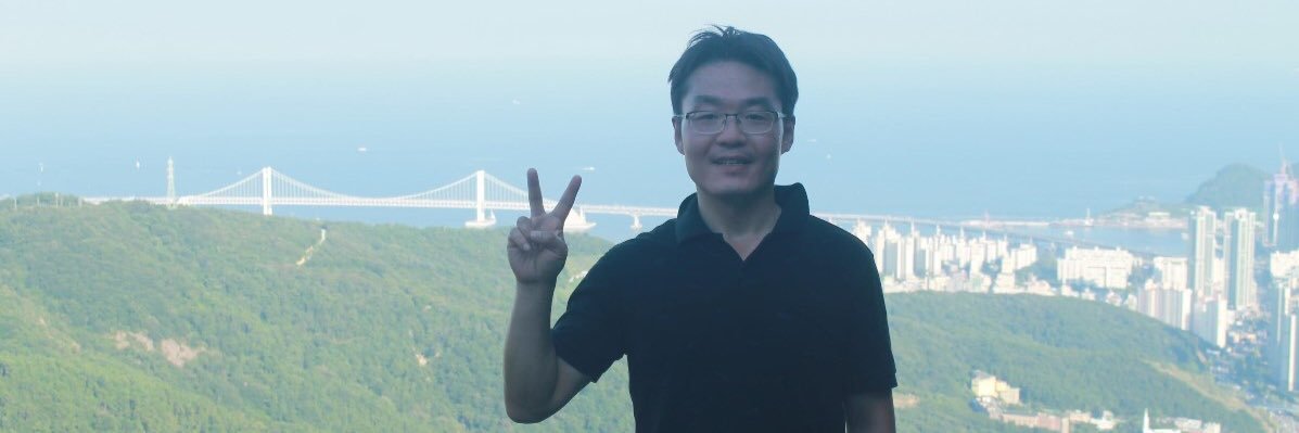 estbleu's profile banner image