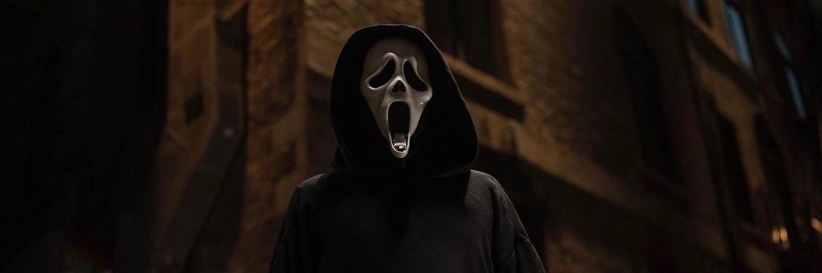 LIL’ KIM FOREVER banner