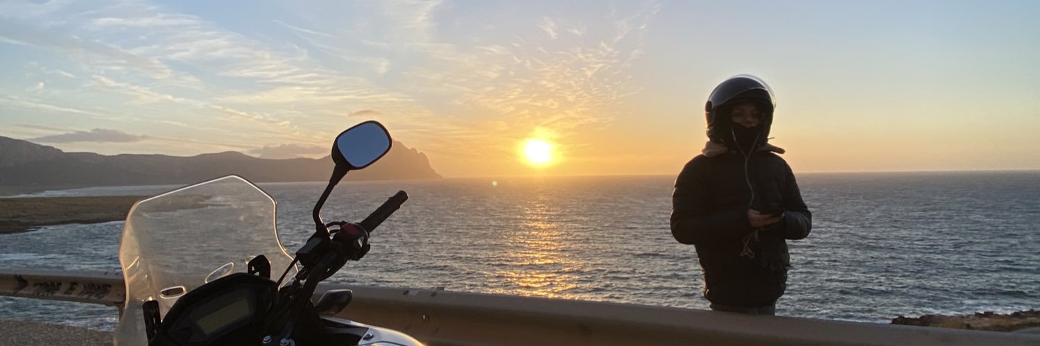 eliotdem's profile banner image