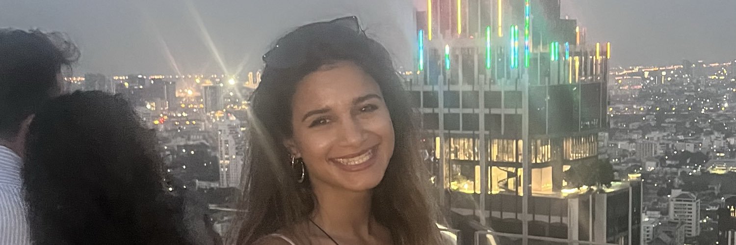 ZaraaaLAA's profile banner image