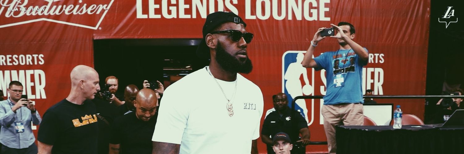 Follow @iLowkeyB__ banner