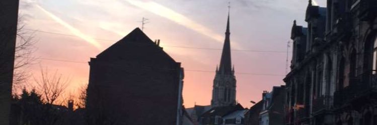 camcamcri's profile banner image