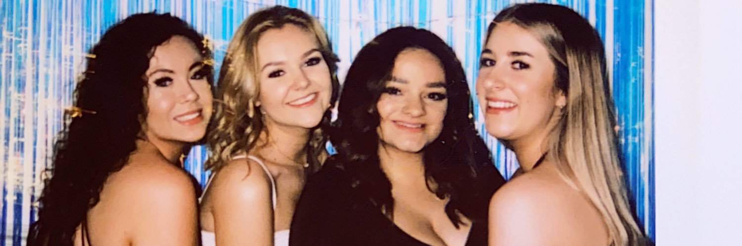 amyberrieee's profile banner image