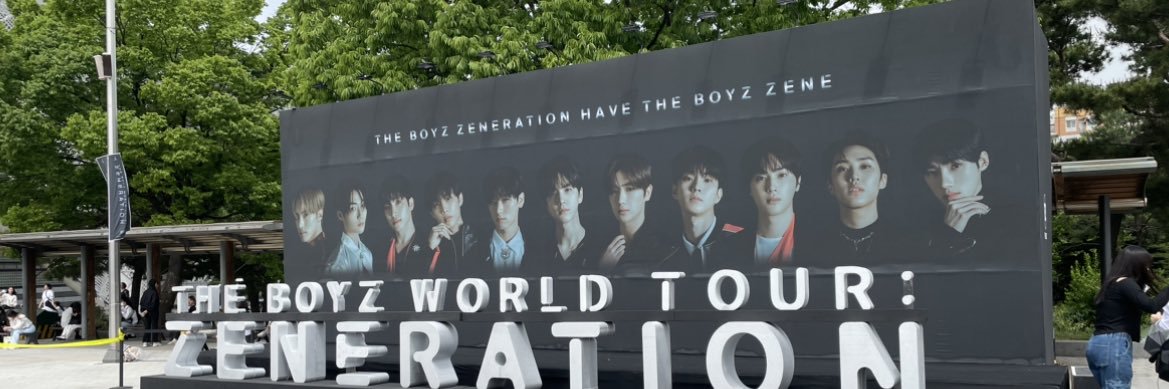 m banner