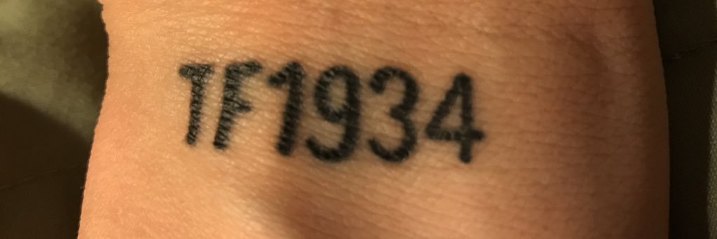 Audrey Worm Racing banner