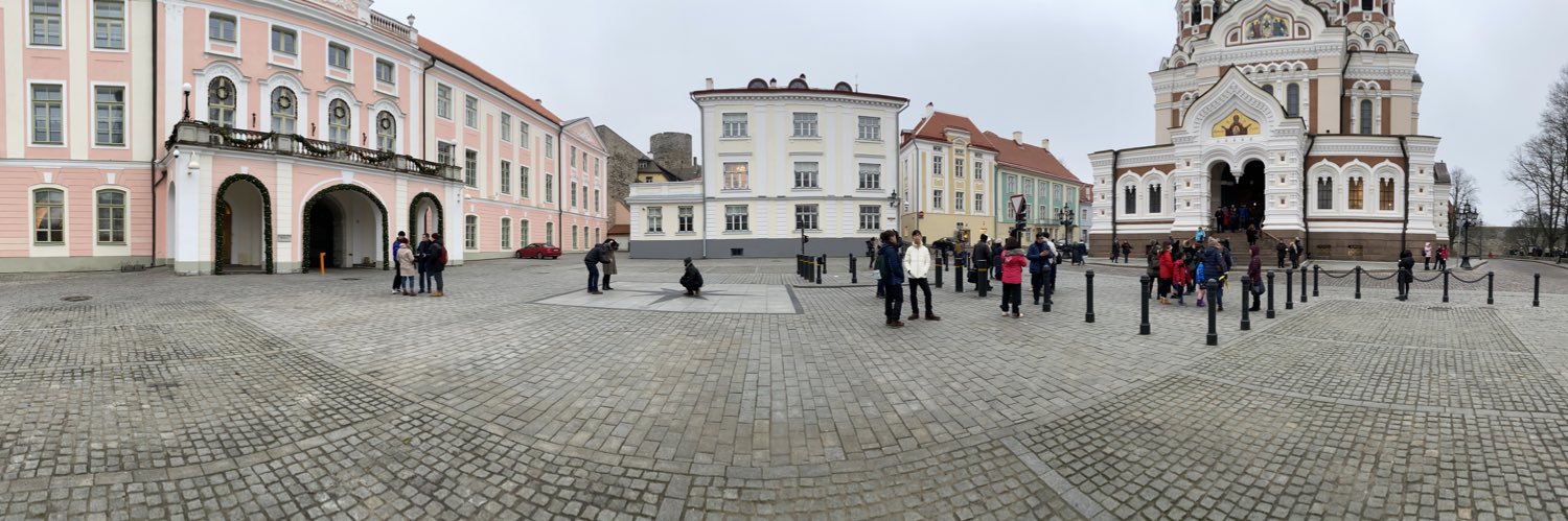 Bruce Wayne 🇺🇦🇺🇸🇩🇪 banner