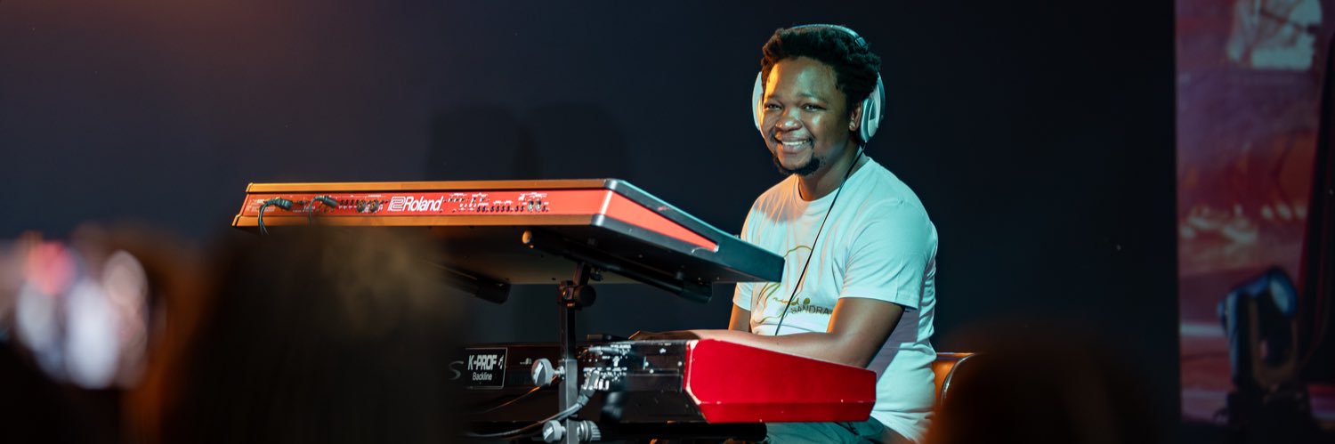 Lunga_SDG's profile banner image