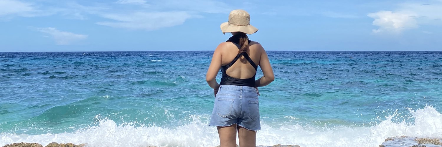 angelmaevi's profile banner image