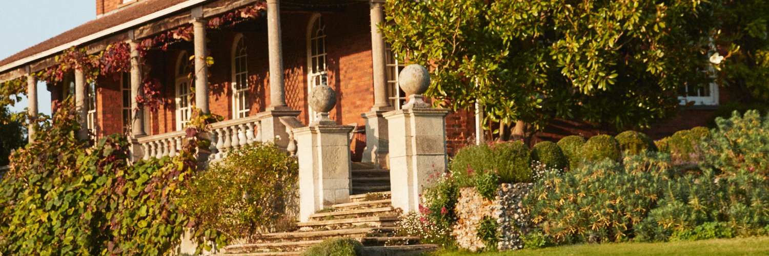 Town & Country UK banner