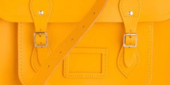 GirlYellowBag's profile banner image