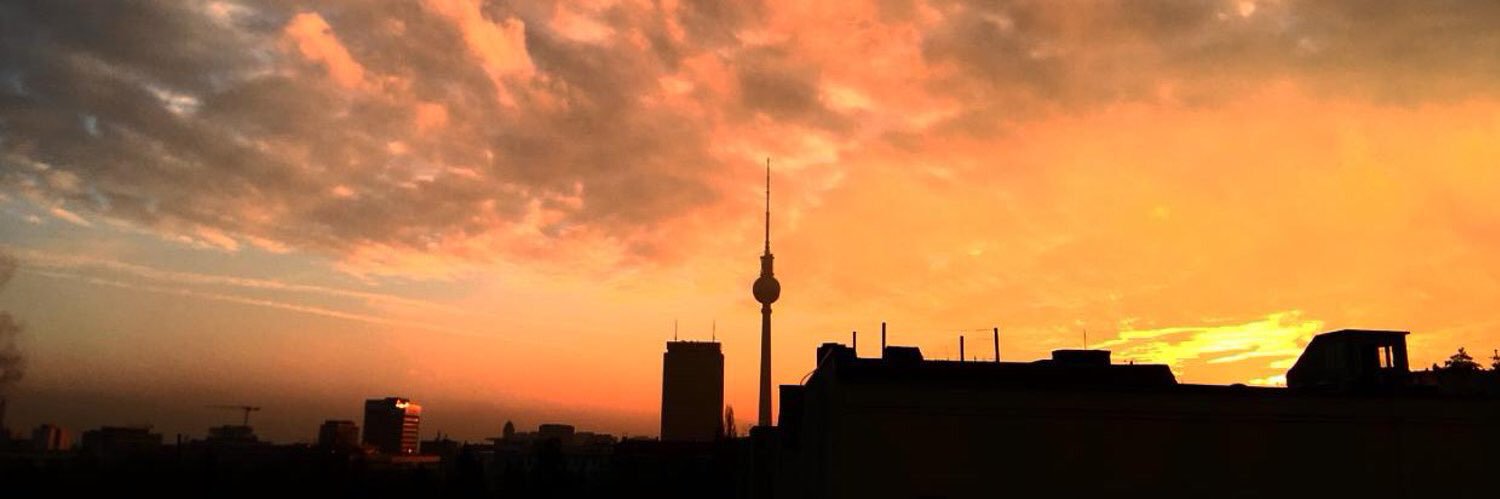contactoDW's profile banner image