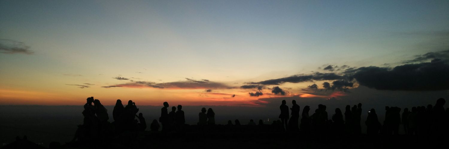 ManukEmprit_'s profile banner image