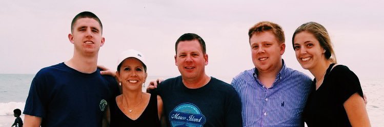 emilyfriesl's profile banner image
