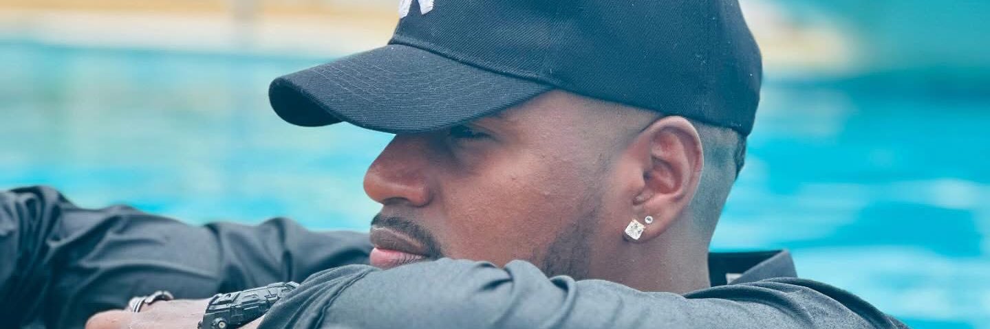 angmayers_'s profile banner image