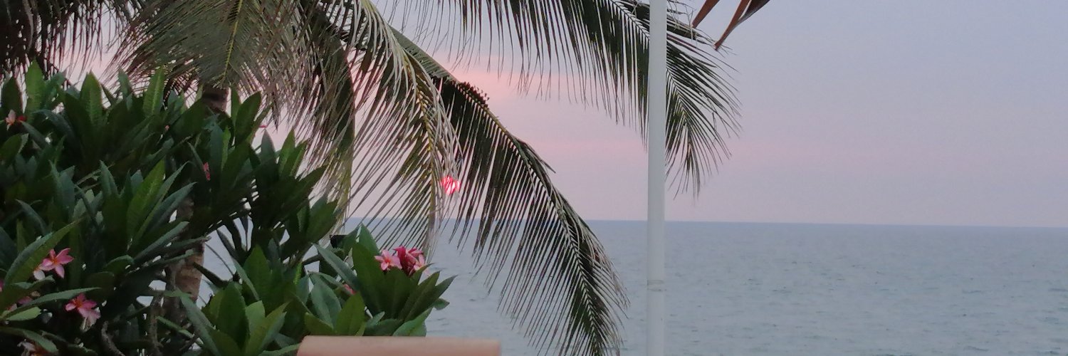 mc_let2's profile banner image