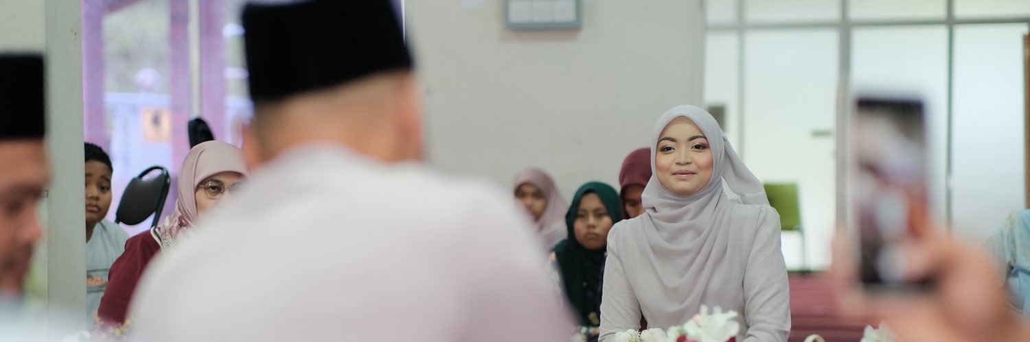 ainaatikaa's profile banner image