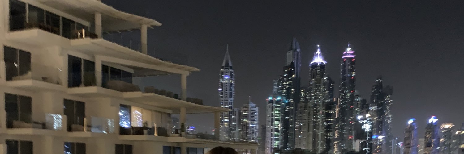 SaraaahVa's profile banner image