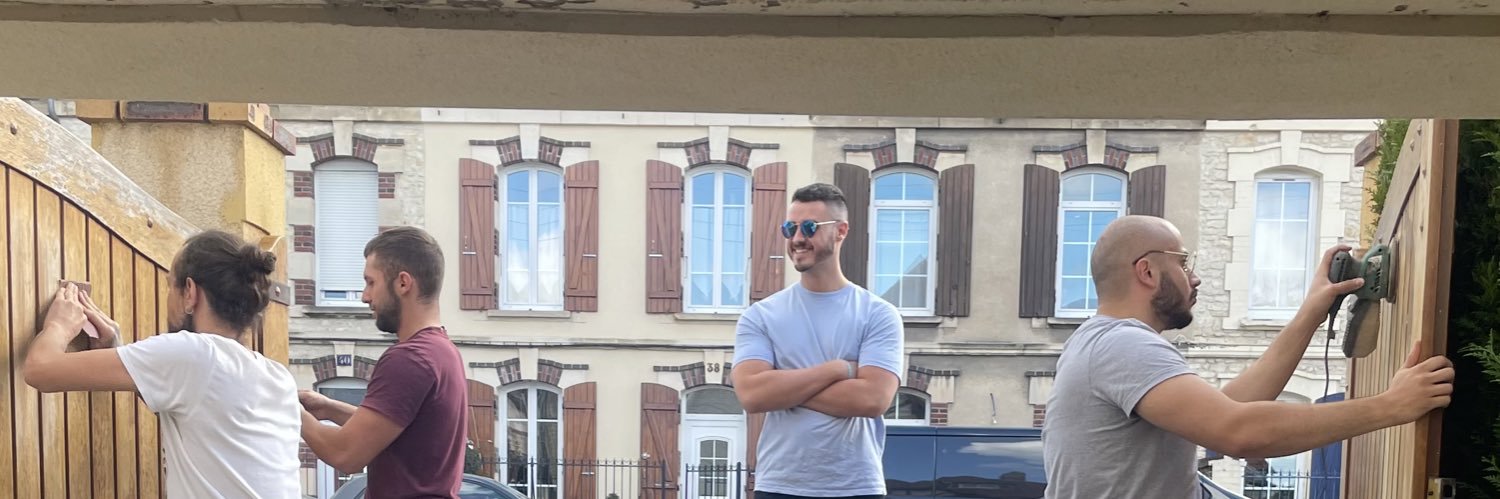 CharlyVe1's profile banner image