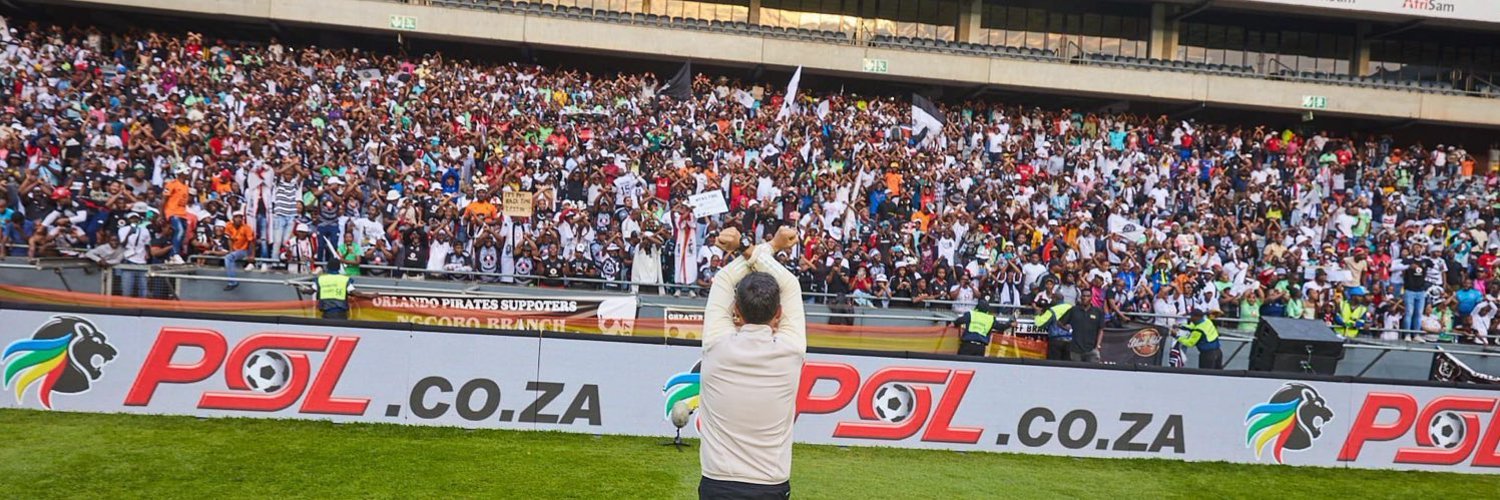 ngubiee's profile banner image