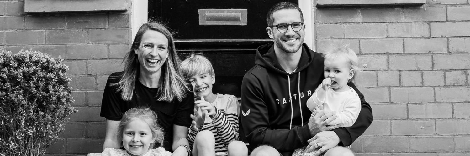 Simon Robinson banner