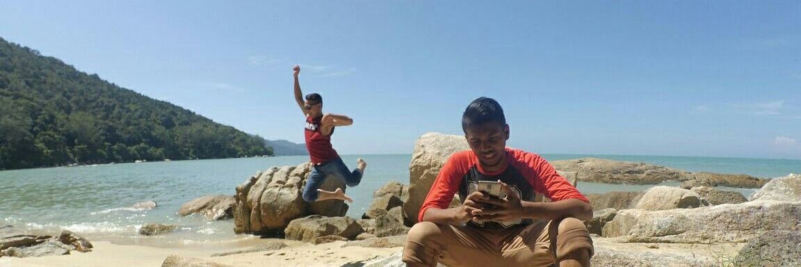 khrlamzr's profile banner image