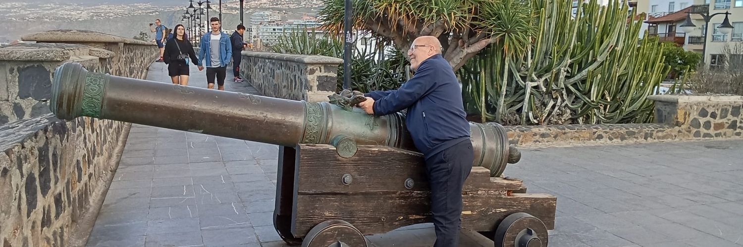 MANELGOMEZI's profile banner image