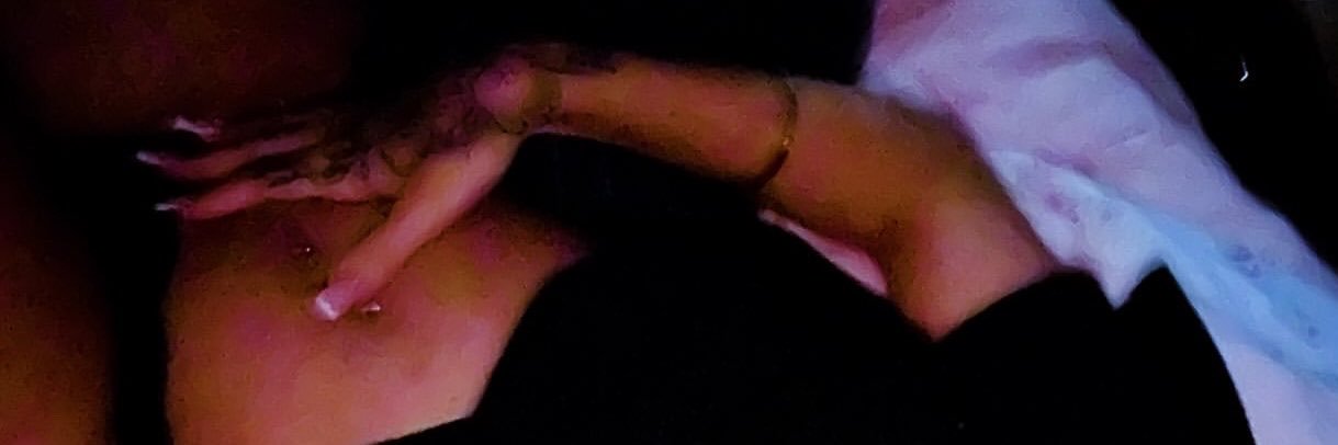 Lilyhlt4's profile banner image