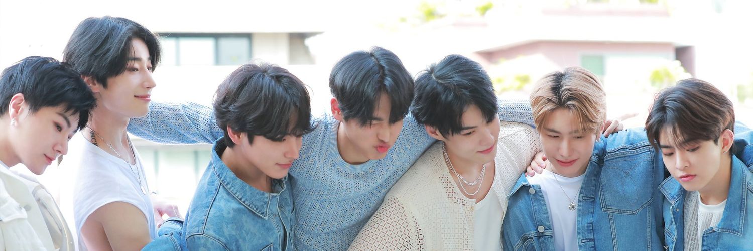 271111_'s profile banner image