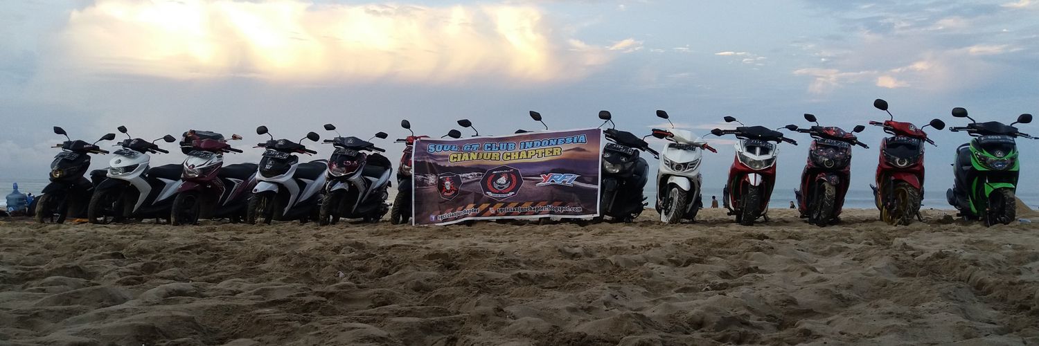vianyelow_46 banner