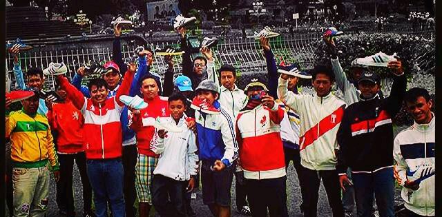 FAMILY 3STRIPES banner