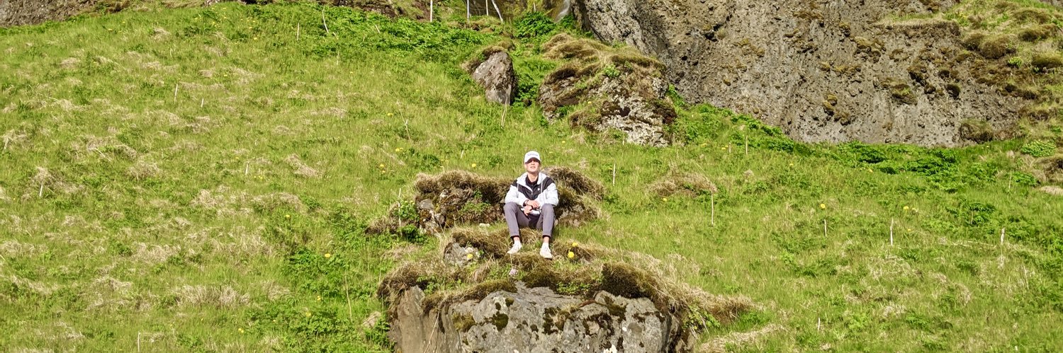 AlexAlexrobino's profile banner image