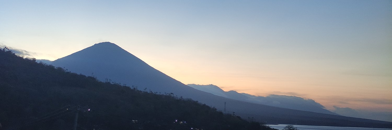 DenBoyOut's profile banner image