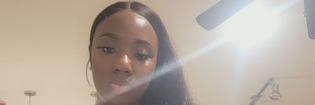 __AmandaRENEE's profile banner image