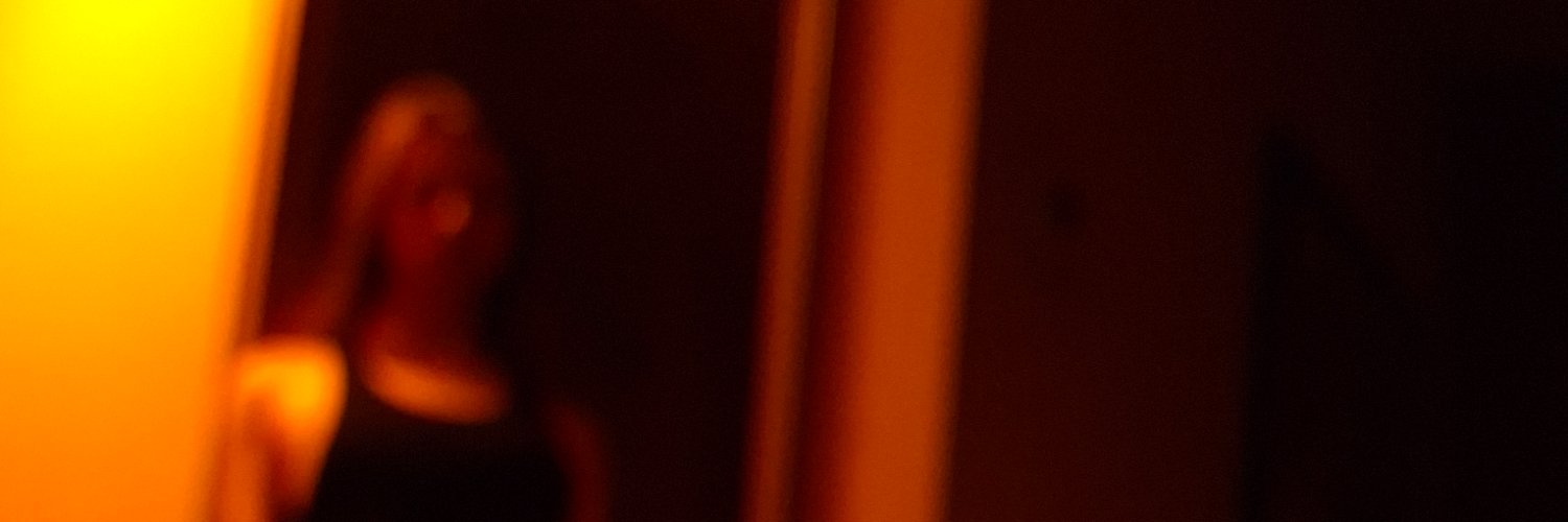 whiiiite's profile banner image