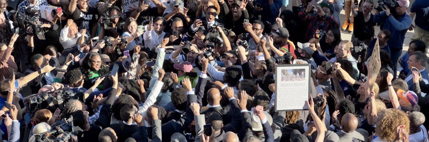 paulobama's profile banner image
