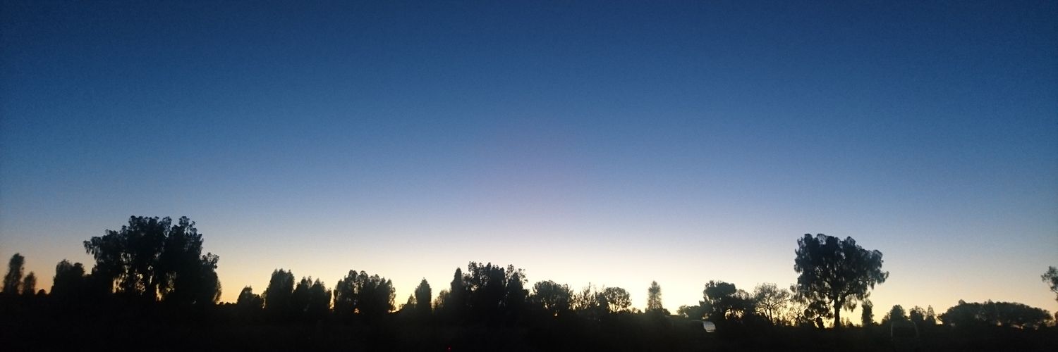 oz_s_sn's profile banner image